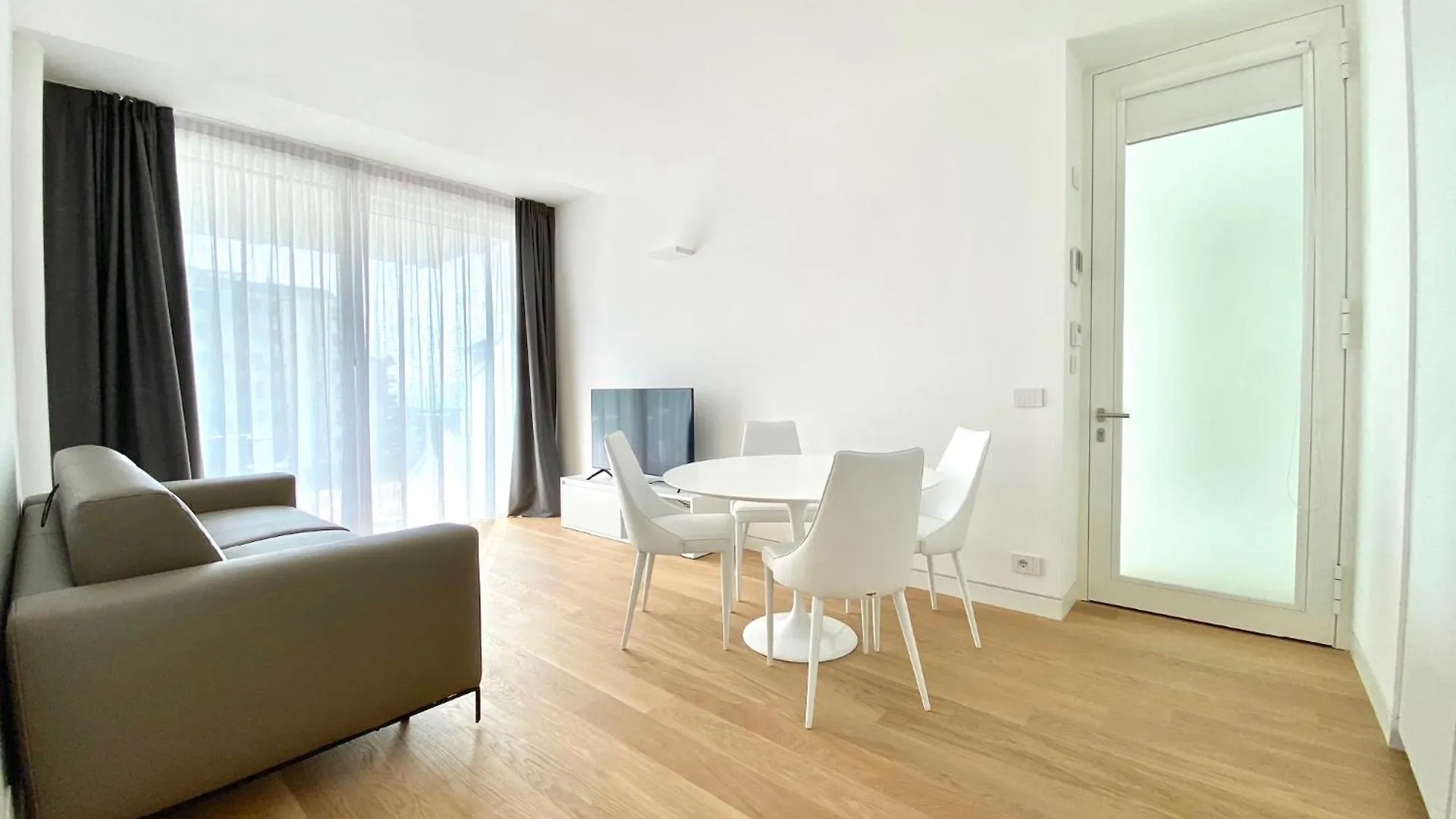 The Summer Houses Apartment ليدو دي يسولو